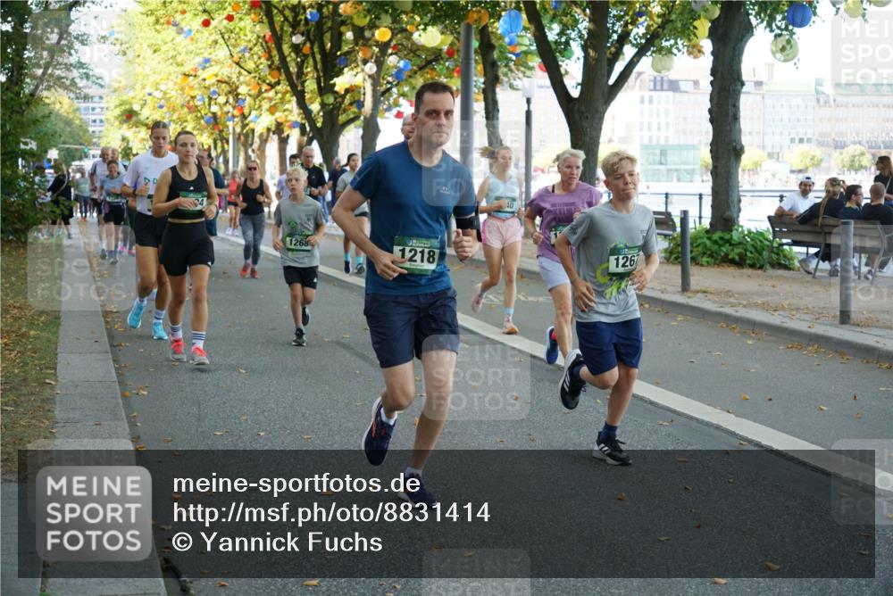 07.09.2025 - BARMER Alsterlauf Yannick Fuchs http://msf.ph/oto/8831414 07.09.2025 11:32:35 Laufen 1268, 1218, 40, 126, 11111 meine-sportfotos.de