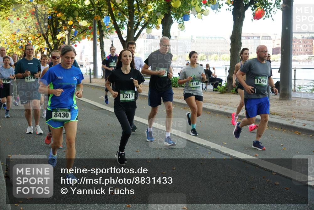 07.09.2025 - BARMER Alsterlauf Yannick Fuchs http://msf.ph/oto/8831433 07.09.2025 11:32:40 Laufen 1214, 20, 8430, 8198, 1217, 1165, 1244 meine-sportfotos.de