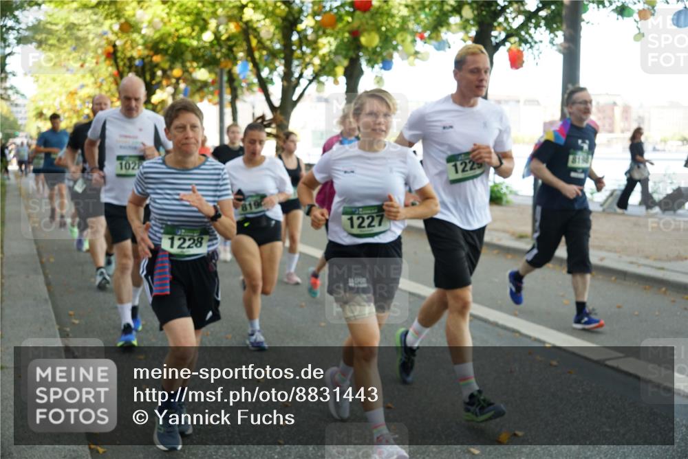 07.09.2025 - BARMER Alsterlauf Yannick Fuchs http://msf.ph/oto/8831443 07.09.2025 11:32:43 Laufen 102, 1228, 819, 1227, 1225 meine-sportfotos.de