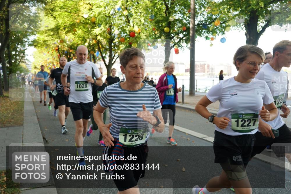 07.09.2025 - BARMER Alsterlauf Yannick Fuchs http://msf.ph/oto/8831444 07.09.2025 11:32:43 Laufen 141147, 1028, 36, 1228, 1178, 36, 1227, 122 meine-sportfotos.de