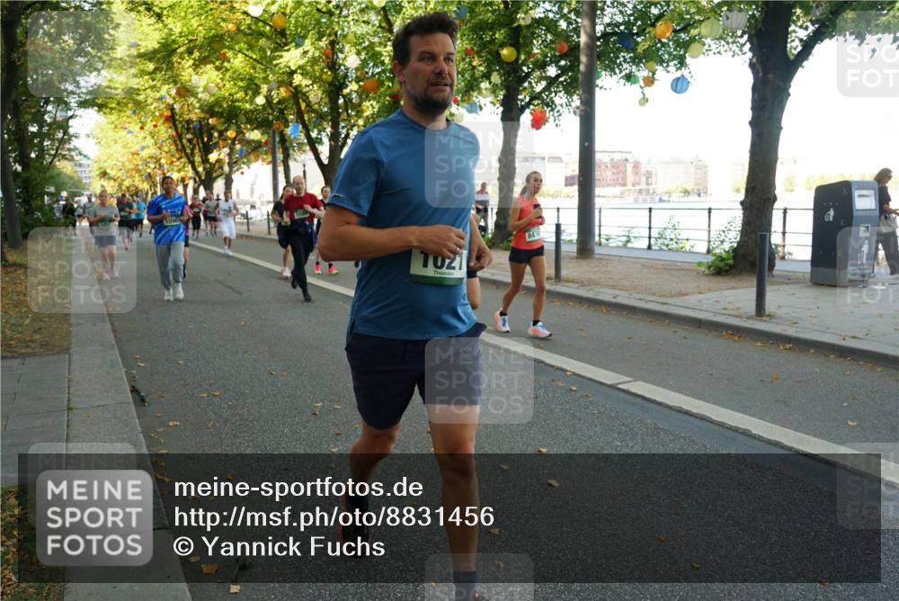 07.09.2025 - BARMER Alsterlauf Yannick Fuchs http://msf.ph/oto/8831456 07.09.2025 11:32:47 Laufen 1021, 8474 meine-sportfotos.de