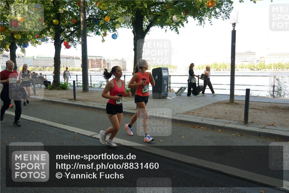 07.09.2025 - BARMER Alsterlauf Yannick Fuchs http://msf.ph/oto/8831460 07.09.2025 11:32:48 Laufen 089, 0475, 8474 meine-sportfotos.de