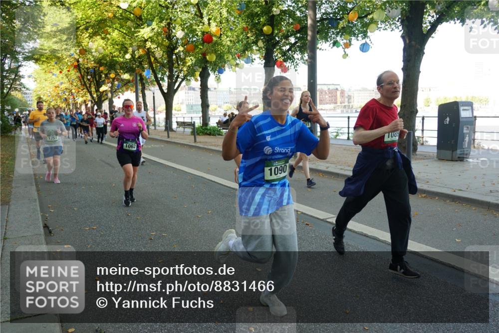 07.09.2025 - BARMER Alsterlauf Yannick Fuchs http://msf.ph/oto/8831466 07.09.2025 11:32:49 Laufen 1251, 1062, 1090, 1089 meine-sportfotos.de
