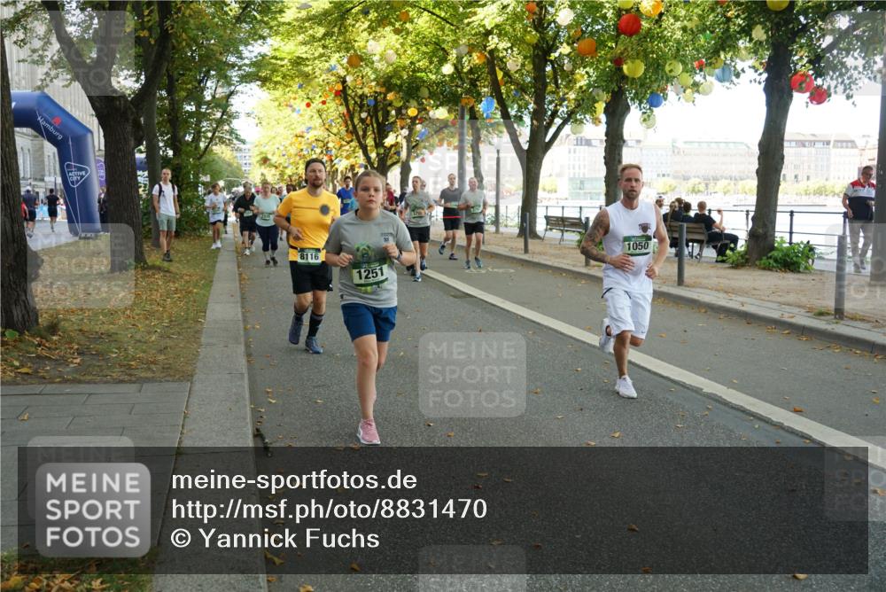 07.09.2025 - BARMER Alsterlauf Yannick Fuchs http://msf.ph/oto/8831470 07.09.2025 11:32:51 Laufen 8116, 1050, 1251 meine-sportfotos.de
