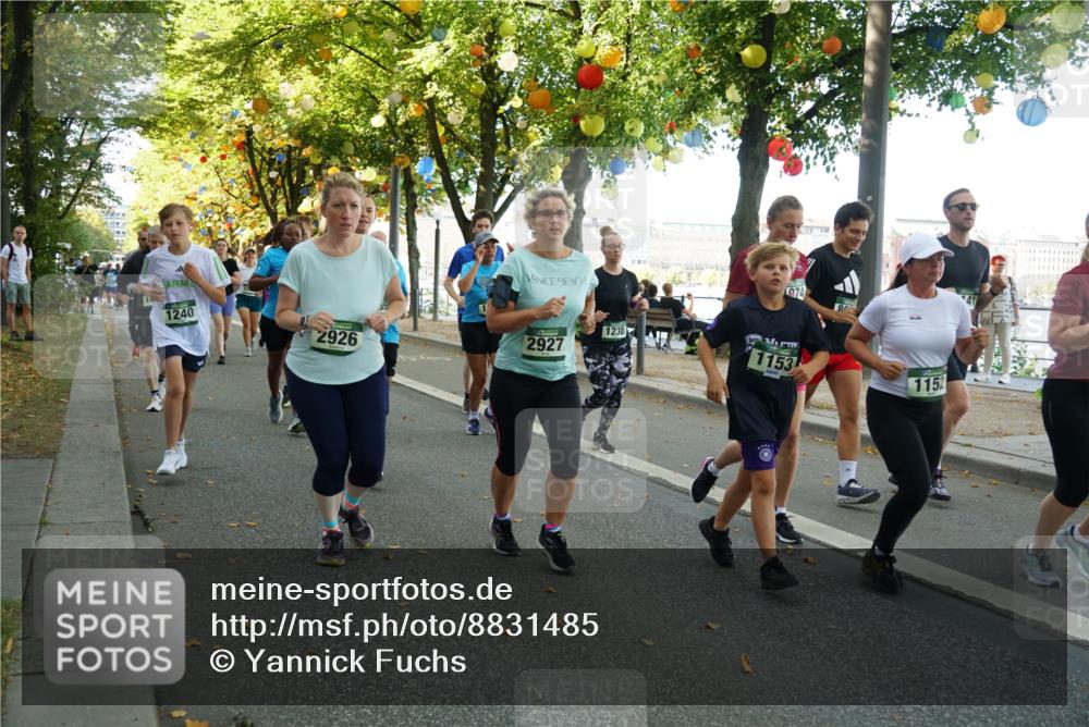 07.09.2025 - BARMER Alsterlauf Yannick Fuchs http://msf.ph/oto/8831485 07.09.2025 11:32:57 Laufen 1240, 2926, 2927, 1230, 974, 80, 1153, 1152 meine-sportfotos.de