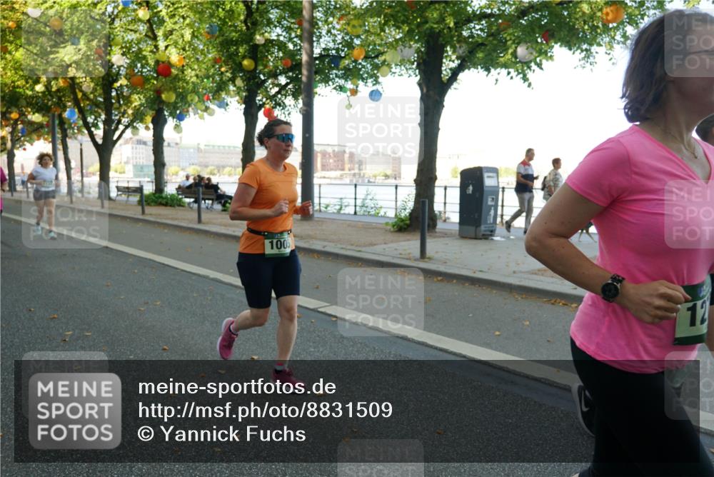 07.09.2025 - BARMER Alsterlauf Yannick Fuchs http://msf.ph/oto/8831509 07.09.2025 11:33:04 Laufen 100, 12 meine-sportfotos.de