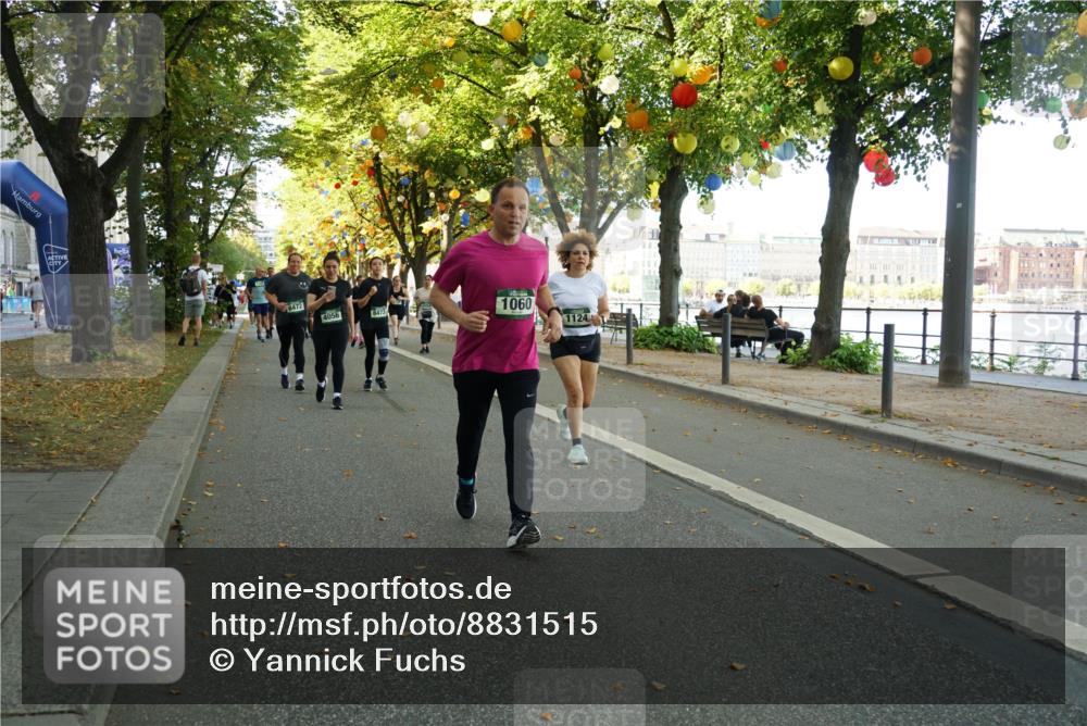 07.09.2025 - BARMER Alsterlauf Yannick Fuchs http://msf.ph/oto/8831515 07.09.2025 11:33:06 Laufen 84721, 4056, 8473, 1060, 1124 meine-sportfotos.de