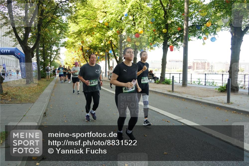 07.09.2025 - BARMER Alsterlauf Yannick Fuchs http://msf.ph/oto/8831522 07.09.2025 11:33:09 Laufen 1143, 8472, 400, 8473 meine-sportfotos.de