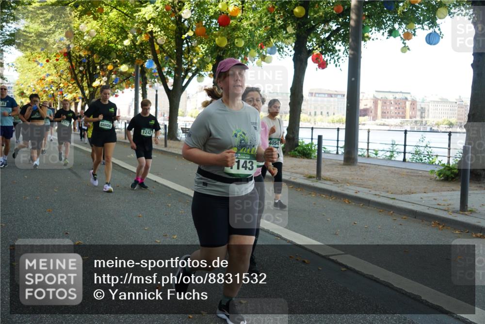 07.09.2025 - BARMER Alsterlauf Yannick Fuchs http://msf.ph/oto/8831532 07.09.2025 11:33:12 Laufen 49, 150, 1243, 340, 1242, 143, 4054 meine-sportfotos.de