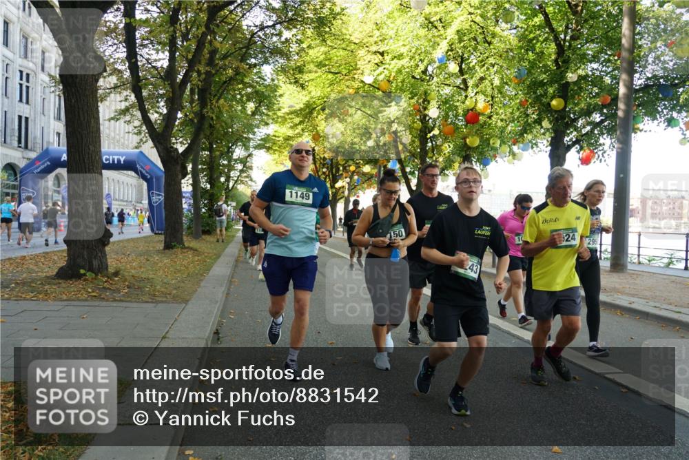 07.09.2025 - BARMER Alsterlauf Yannick Fuchs http://msf.ph/oto/8831542 07.09.2025 11:33:16 Laufen 1149, 150, 24, 295, 43 meine-sportfotos.de