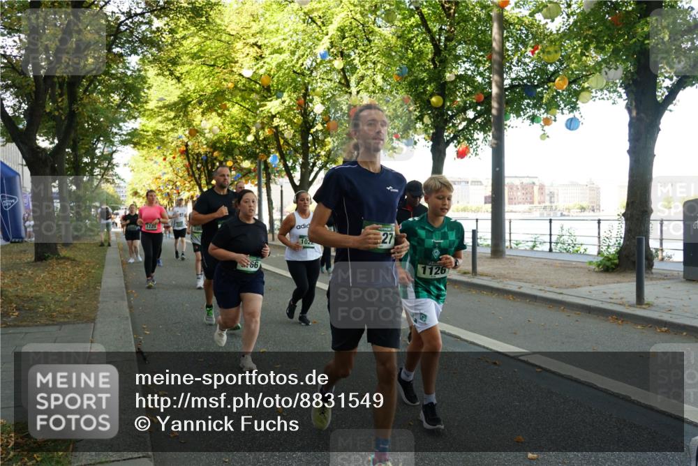 07.09.2025 - BARMER Alsterlauf Yannick Fuchs http://msf.ph/oto/8831549 07.09.2025 11:33:19 Laufen 1225, 66, 102, 27, 1126, 5 meine-sportfotos.de