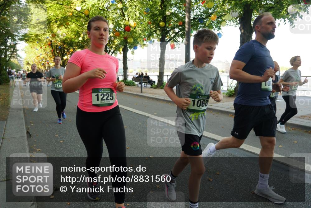 07.09.2025 - BARMER Alsterlauf Yannick Fuchs http://msf.ph/oto/8831560 07.09.2025 11:33:22 Laufen 136, 1225, 1068, 125 meine-sportfotos.de