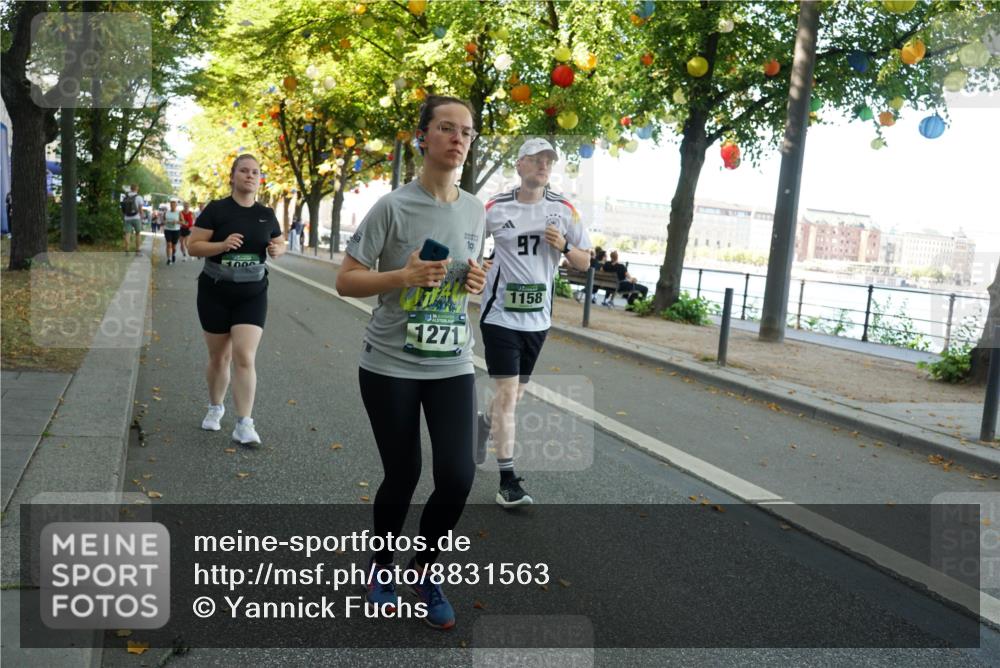 07.09.2025 - BARMER Alsterlauf Yannick Fuchs http://msf.ph/oto/8831563 07.09.2025 11:33:24 Laufen 1000, 1271, 97, 1158 meine-sportfotos.de