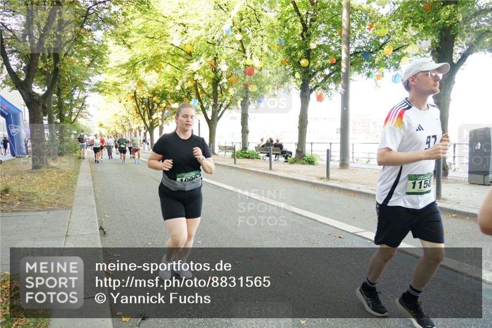 07.09.2025 - BARMER Alsterlauf Yannick Fuchs http://msf.ph/oto/8831565 07.09.2025 11:33:25 Laufen 1000, 47, 1158 meine-sportfotos.de