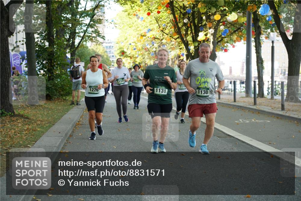 07.09.2025 - BARMER Alsterlauf Yannick Fuchs http://msf.ph/oto/8831571 07.09.2025 11:33:29 Laufen 1226, 1157, 1156, 111, 1131, 1130 meine-sportfotos.de