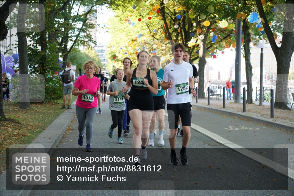 07.09.2025 - BARMER Alsterlauf Yannick Fuchs http://msf.ph/oto/8831612 07.09.2025 11:33:49 Laufen 1018, 8141, 1248, 1252 meine-sportfotos.de