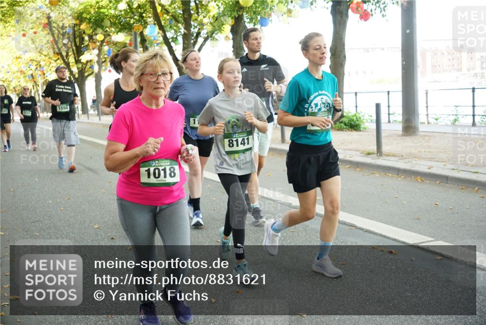 07.09.2025 - BARMER Alsterlauf Yannick Fuchs http://msf.ph/oto/8831621 07.09.2025 11:33:53 Laufen 1923, 1094, 36, 1018, 8141 meine-sportfotos.de