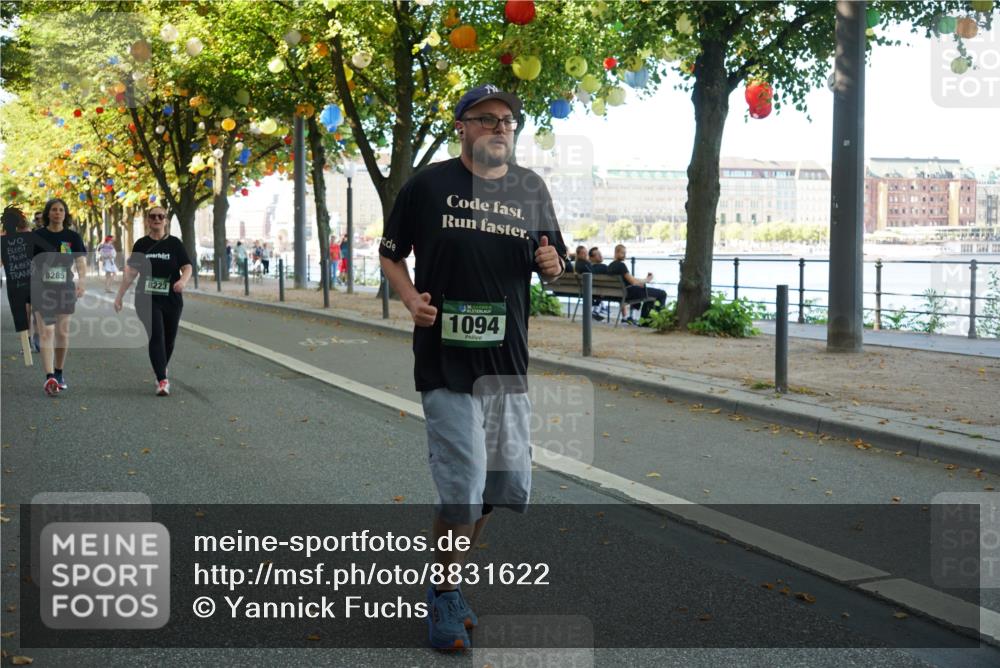 07.09.2025 - BARMER Alsterlauf Yannick Fuchs http://msf.ph/oto/8831622 07.09.2025 11:33:57 Laufen 8285, 8223, 1094 meine-sportfotos.de