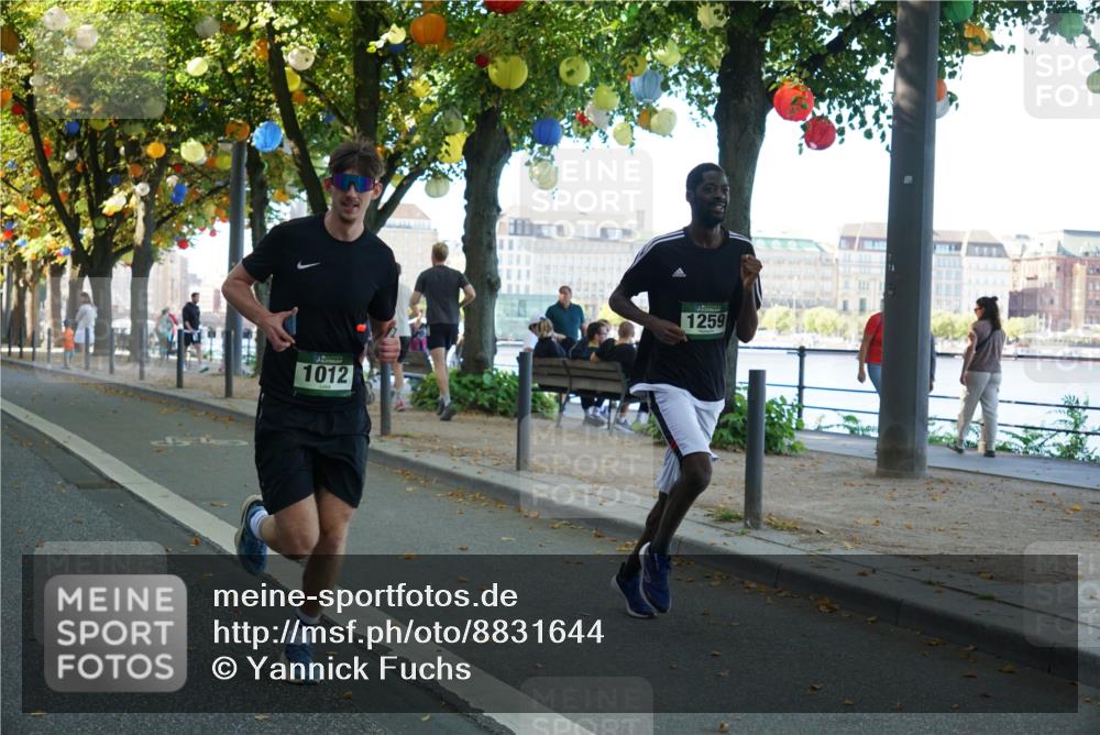 07.09.2025 - BARMER Alsterlauf Yannick Fuchs http://msf.ph/oto/8831644 07.09.2025 11:34:21 Laufen 1012, 1259 meine-sportfotos.de