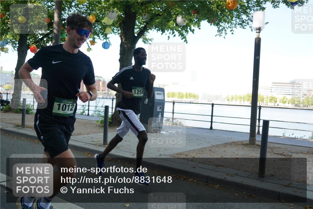 07.09.2025 - BARMER Alsterlauf Yannick Fuchs http://msf.ph/oto/8831648 07.09.2025 11:34:22 Laufen 36, 1012, 1259 meine-sportfotos.de
