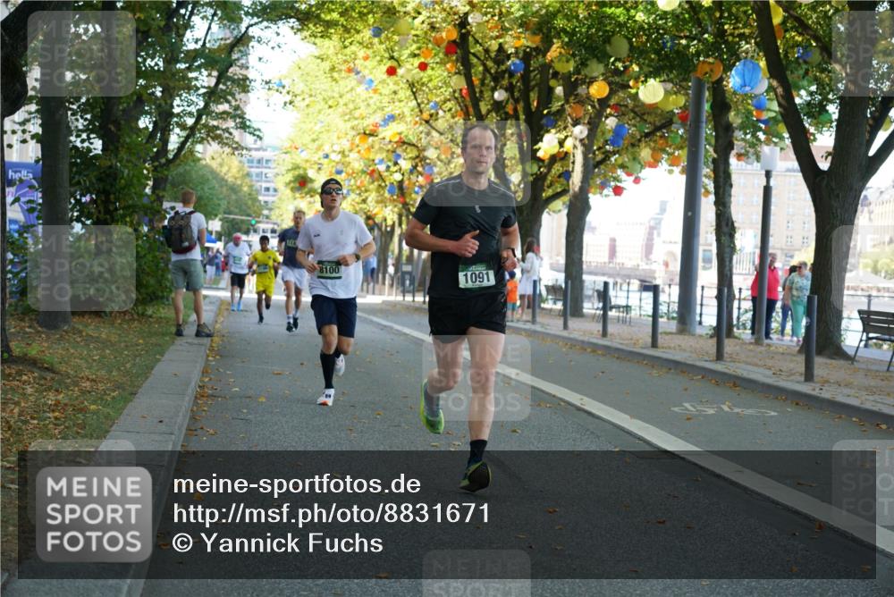 07.09.2025 - BARMER Alsterlauf Yannick Fuchs http://msf.ph/oto/8831671 07.09.2025 11:34:54 Laufen 8100, 1091 meine-sportfotos.de