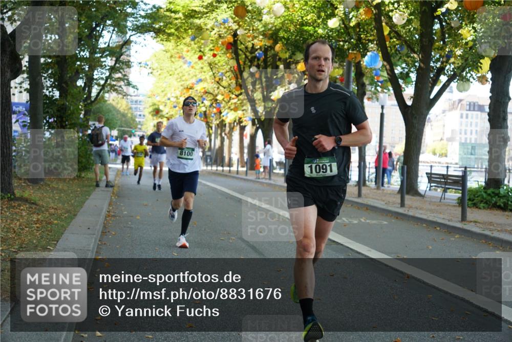 07.09.2025 - BARMER Alsterlauf Yannick Fuchs http://msf.ph/oto/8831676 07.09.2025 11:34:55 Laufen 8100, 1091 meine-sportfotos.de