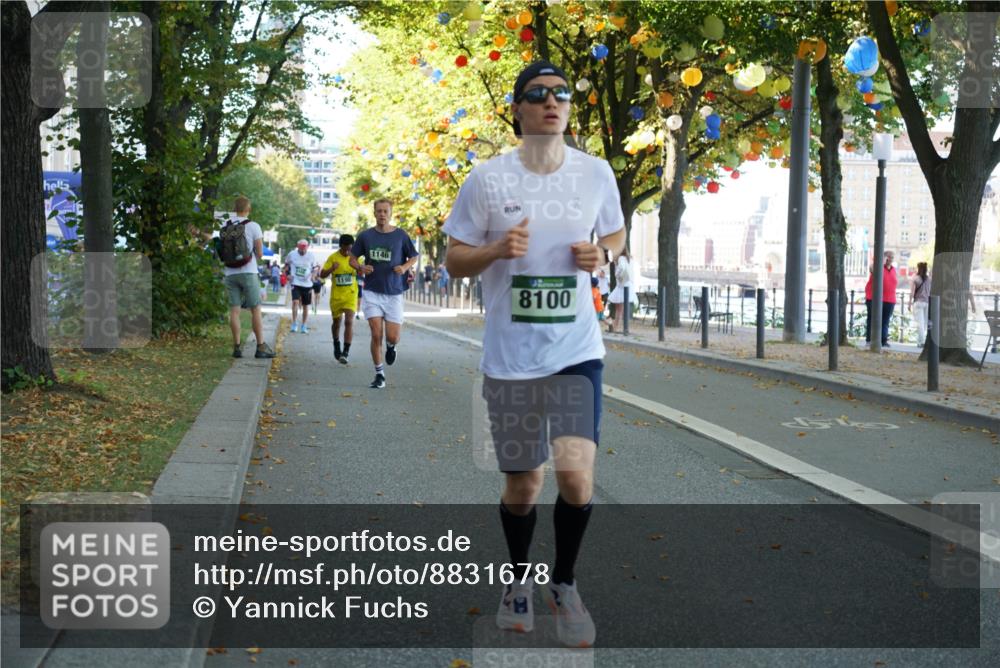 07.09.2025 - BARMER Alsterlauf Yannick Fuchs http://msf.ph/oto/8831678 07.09.2025 11:34:56 Laufen 1198, 1146, 8100 meine-sportfotos.de