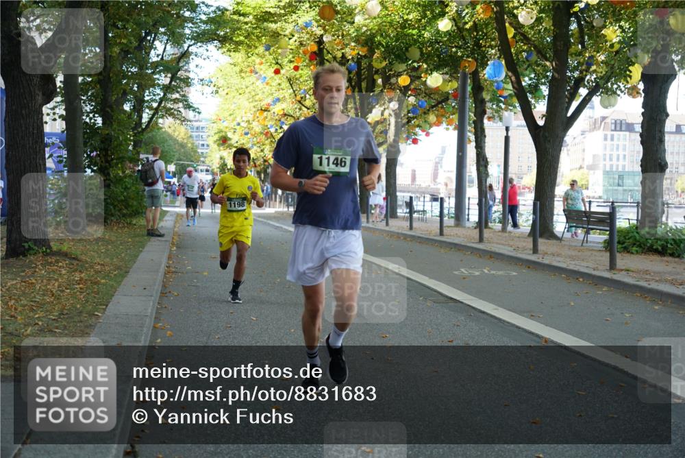 07.09.2025 - BARMER Alsterlauf Yannick Fuchs http://msf.ph/oto/8831683 07.09.2025 11:35:00 Laufen 1198, 1146 meine-sportfotos.de