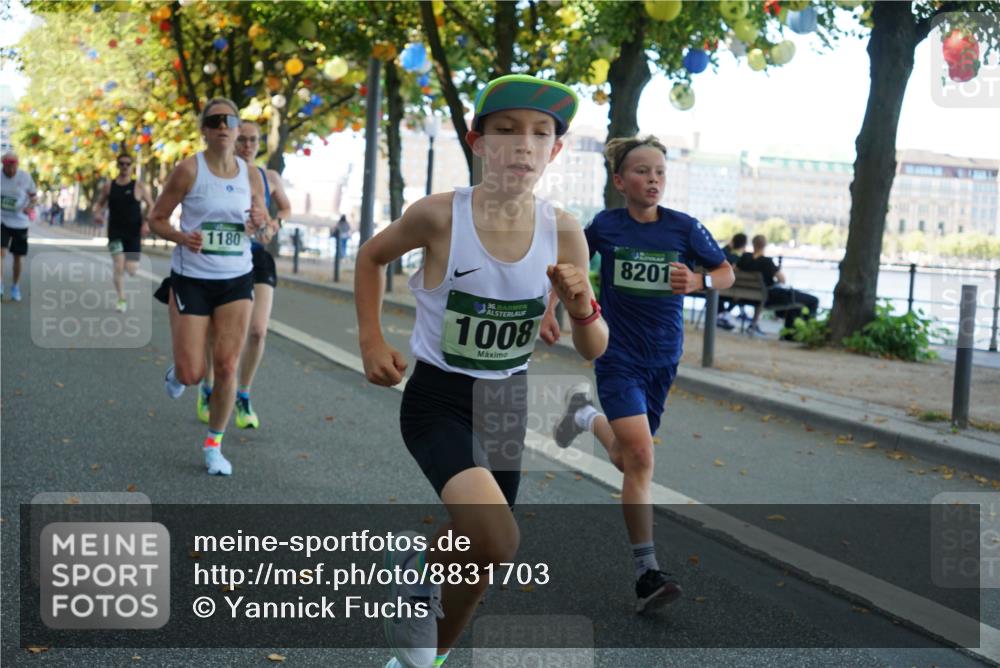 07.09.2025 - BARMER Alsterlauf Yannick Fuchs http://msf.ph/oto/8831703 07.09.2025 11:35:10 Laufen 1180, 36, 1008, 8201 meine-sportfotos.de
