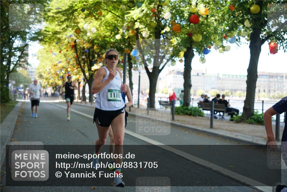 07.09.2025 - BARMER Alsterlauf Yannick Fuchs http://msf.ph/oto/8831705 07.09.2025 11:35:11 Laufen 1180 meine-sportfotos.de