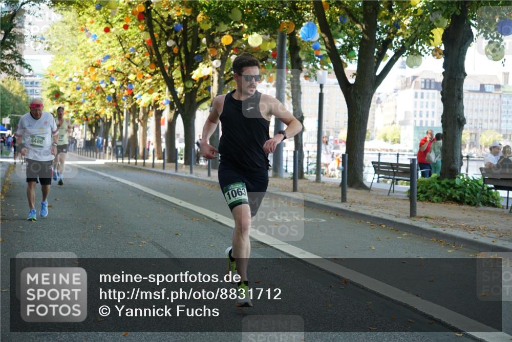07.09.2025 - BARMER Alsterlauf Yannick Fuchs http://msf.ph/oto/8831712 07.09.2025 11:35:13 Laufen 8486, 1063 meine-sportfotos.de