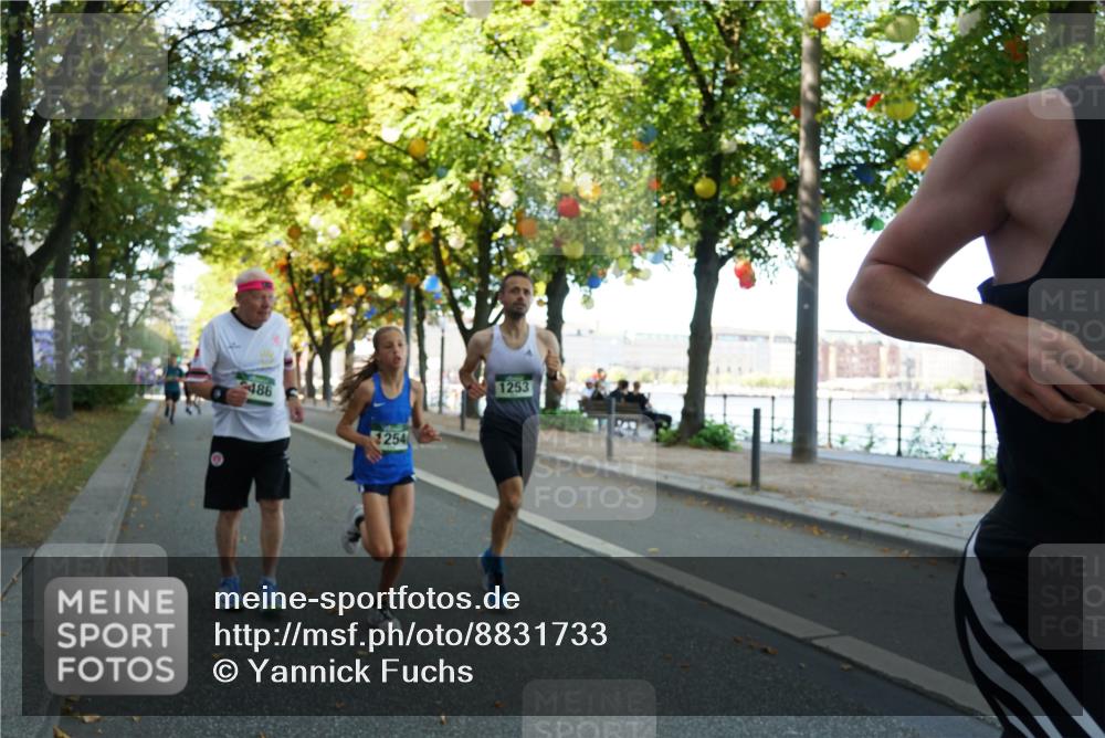 07.09.2025 - BARMER Alsterlauf Yannick Fuchs http://msf.ph/oto/8831733 07.09.2025 11:35:20 Laufen 486, 254, 1253 meine-sportfotos.de