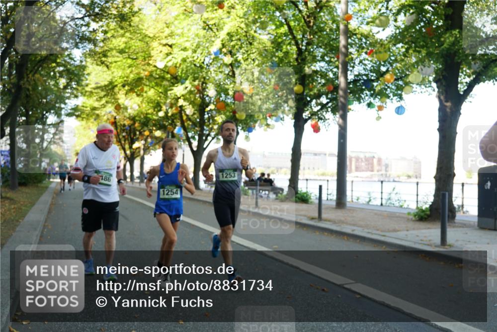 07.09.2025 - BARMER Alsterlauf Yannick Fuchs http://msf.ph/oto/8831734 07.09.2025 11:35:20 Laufen 486, 1254, 1253 meine-sportfotos.de