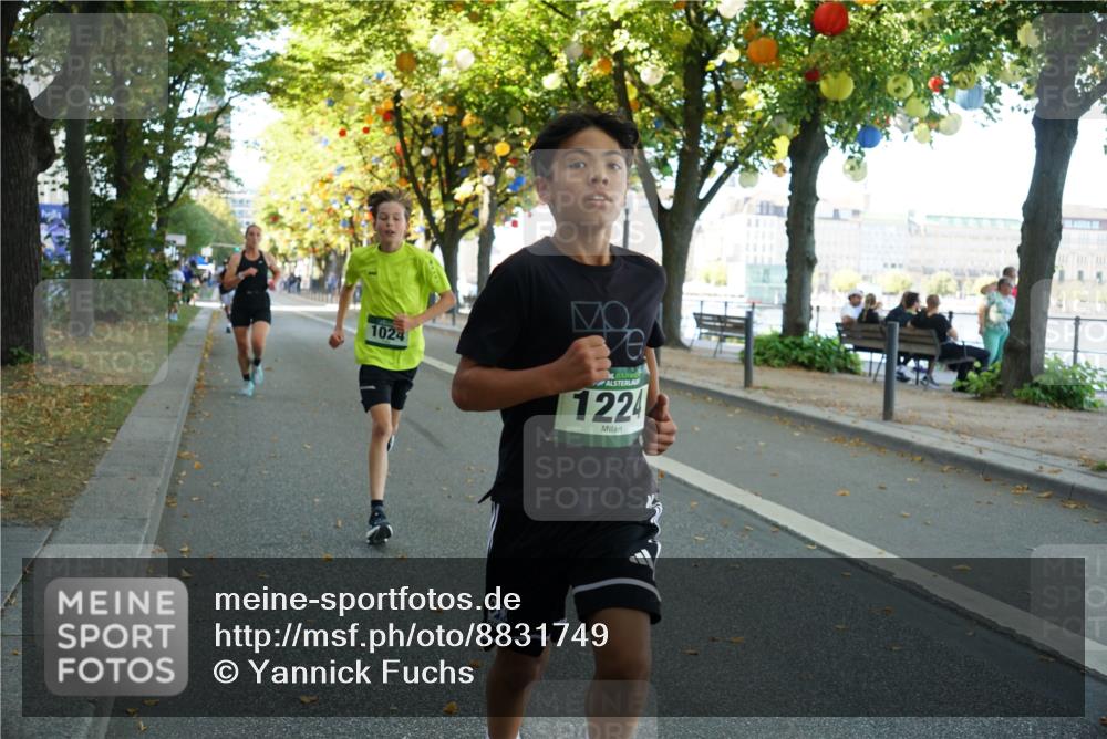 07.09.2025 - BARMER Alsterlauf Yannick Fuchs http://msf.ph/oto/8831749 07.09.2025 11:35:26 Laufen 1024, 6, 1224 meine-sportfotos.de