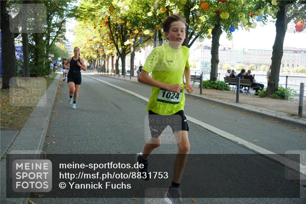 07.09.2025 - BARMER Alsterlauf Yannick Fuchs http://msf.ph/oto/8831753 07.09.2025 11:35:27 Laufen 1024 meine-sportfotos.de