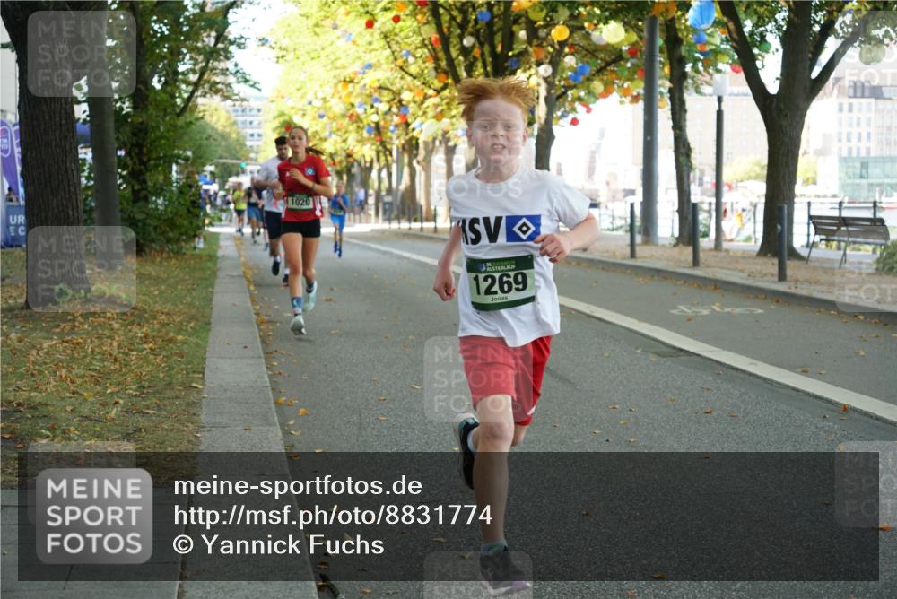 07.09.2025 - BARMER Alsterlauf Yannick Fuchs http://msf.ph/oto/8831774 07.09.2025 11:35:38 Laufen 1020, 36, 1269 meine-sportfotos.de