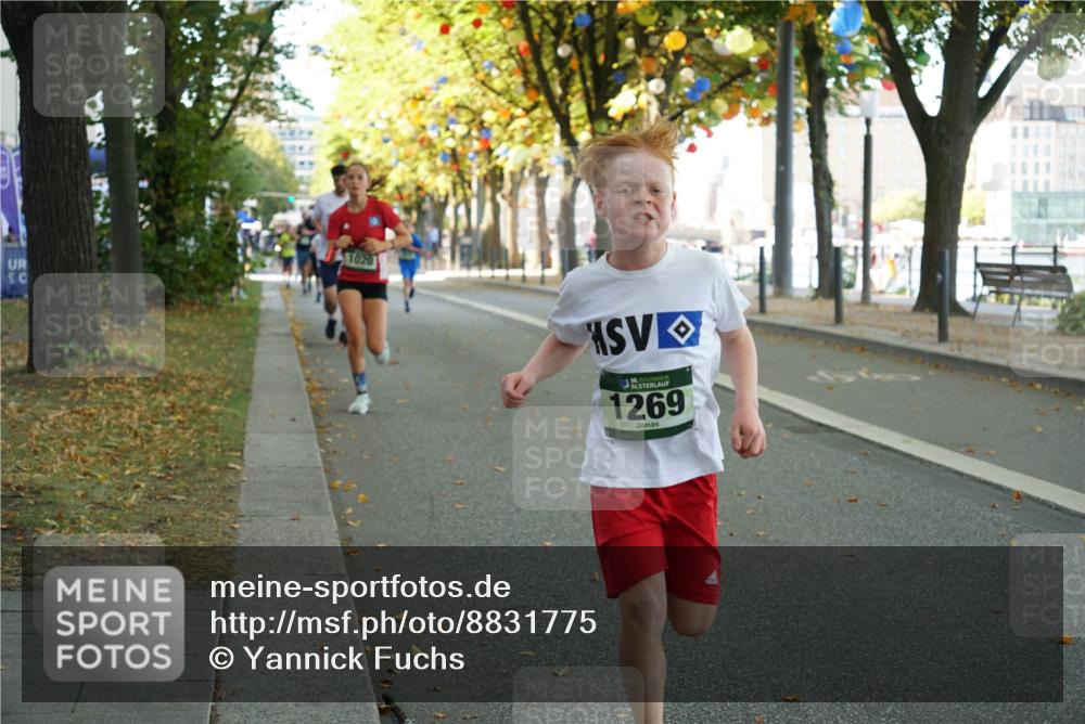 07.09.2025 - BARMER Alsterlauf Yannick Fuchs http://msf.ph/oto/8831775 07.09.2025 11:35:38 Laufen 1020, 136, 1269 meine-sportfotos.de
