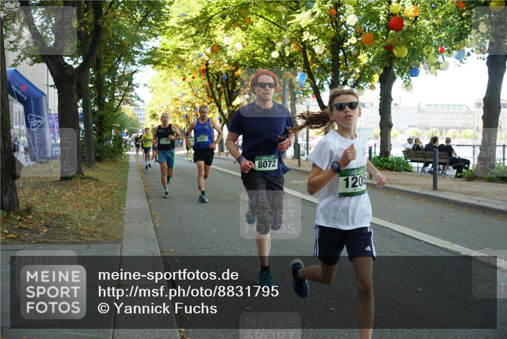 07.09.2025 - BARMER Alsterlauf Yannick Fuchs http://msf.ph/oto/8831795 07.09.2025 11:35:46 Laufen 1155, 1203, 8072, 1205 meine-sportfotos.de