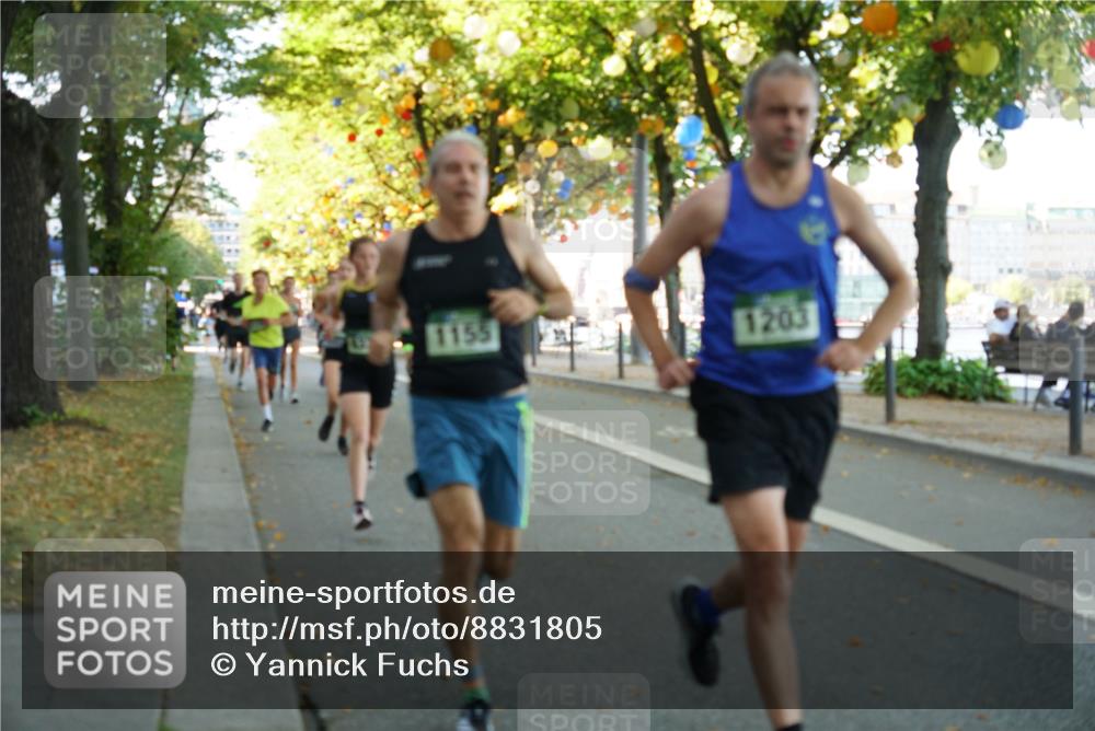07.09.2025 - BARMER Alsterlauf Yannick Fuchs http://msf.ph/oto/8831805 07.09.2025 11:35:48 Laufen 1155, 1203 meine-sportfotos.de