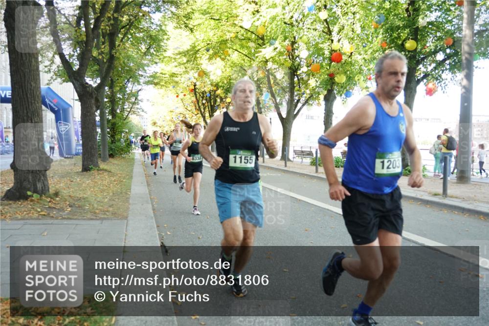 07.09.2025 - BARMER Alsterlauf Yannick Fuchs http://msf.ph/oto/8831806 07.09.2025 11:35:48 Laufen 8338, 1155, 1203 meine-sportfotos.de