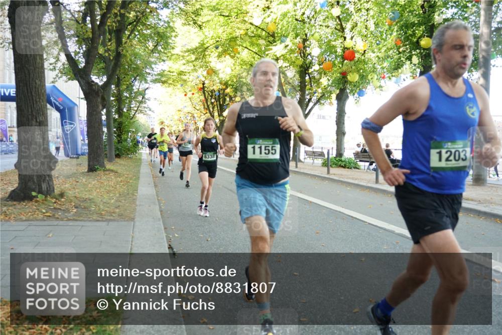 07.09.2025 - BARMER Alsterlauf Yannick Fuchs http://msf.ph/oto/8831807 07.09.2025 11:35:48 Laufen 8338, 1155, 1203 meine-sportfotos.de