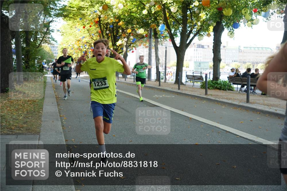 07.09.2025 - BARMER Alsterlauf Yannick Fuchs http://msf.ph/oto/8831818 07.09.2025 11:35:51 Laufen 1015, 1233, 8323 meine-sportfotos.de