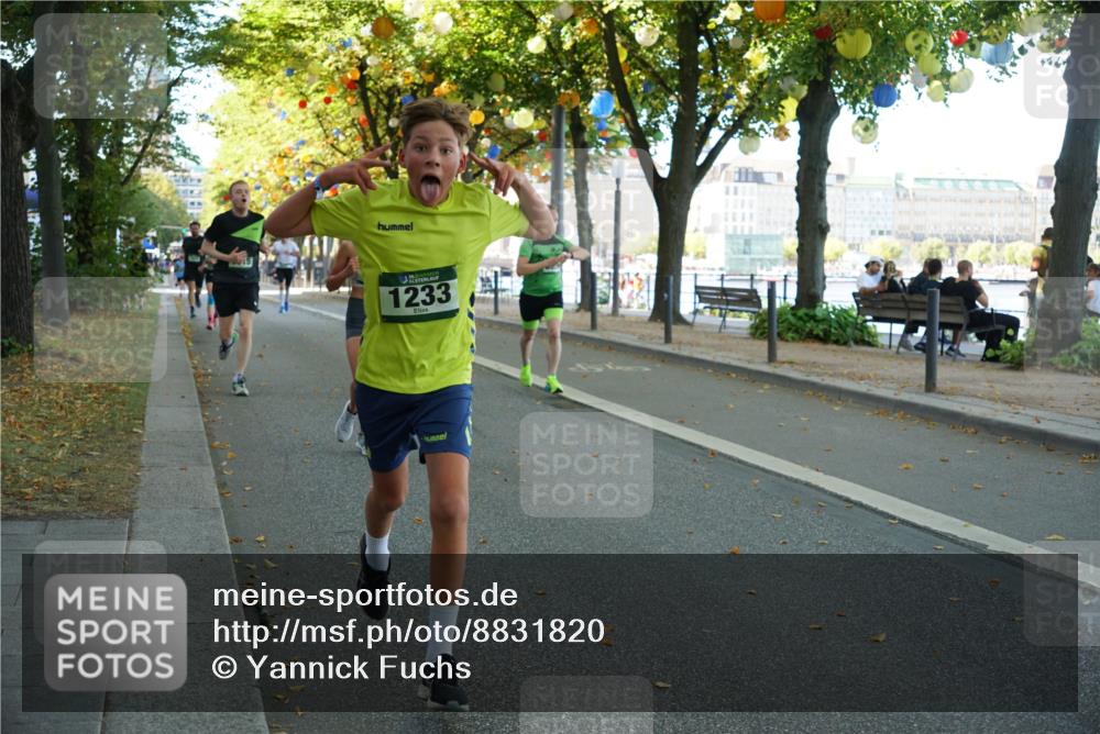 07.09.2025 - BARMER Alsterlauf Yannick Fuchs http://msf.ph/oto/8831820 07.09.2025 11:35:52 Laufen 1233 meine-sportfotos.de