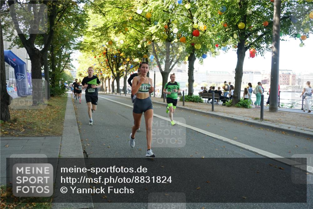 07.09.2025 - BARMER Alsterlauf Yannick Fuchs http://msf.ph/oto/8831824 07.09.2025 11:35:53 Laufen 1194, 1015 meine-sportfotos.de