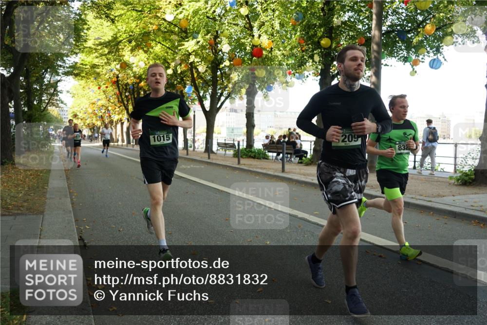 07.09.2025 - BARMER Alsterlauf Yannick Fuchs http://msf.ph/oto/8831832 07.09.2025 11:35:54 Laufen 1015, 209, 832 meine-sportfotos.de