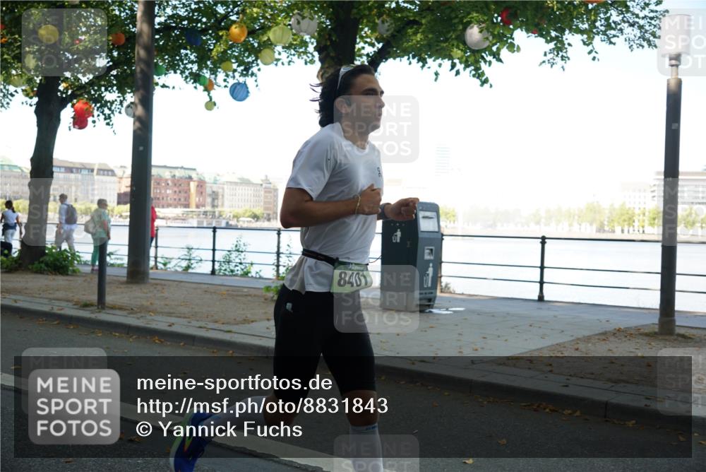 07.09.2025 - BARMER Alsterlauf Yannick Fuchs http://msf.ph/oto/8831843 07.09.2025 11:36:00 Laufen 846 meine-sportfotos.de