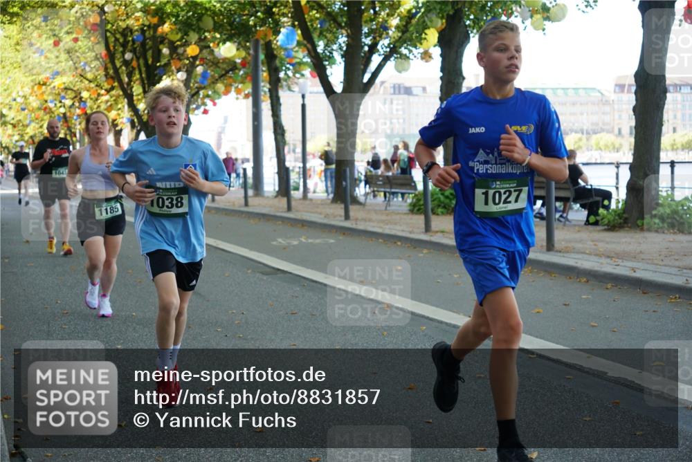 07.09.2025 - BARMER Alsterlauf Yannick Fuchs http://msf.ph/oto/8831857 07.09.2025 11:36:07 Laufen 1043, 1185, 1038, 1027 meine-sportfotos.de