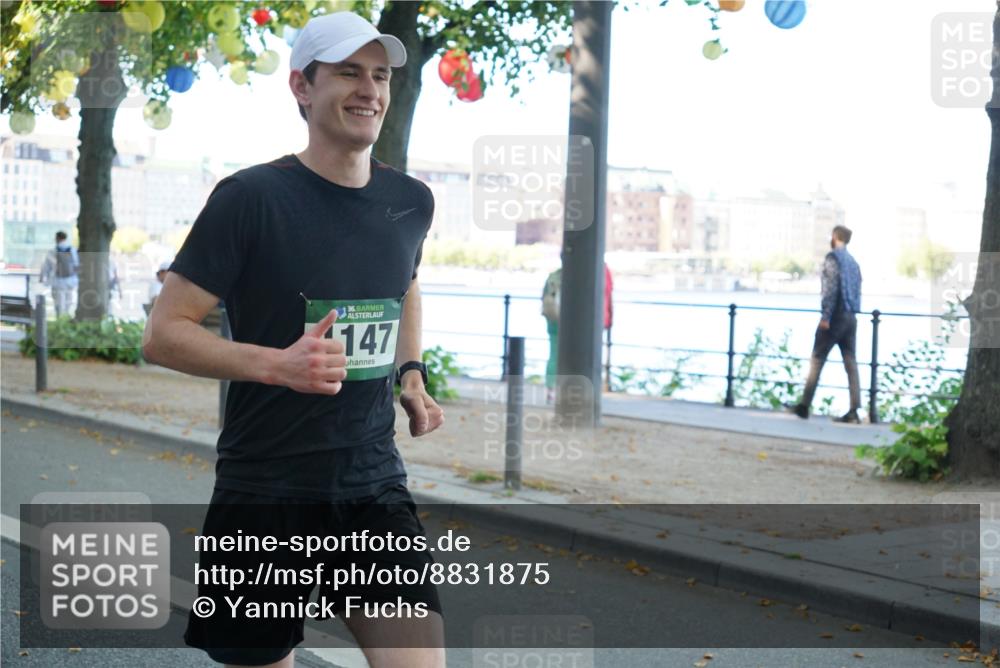 07.09.2025 - BARMER Alsterlauf Yannick Fuchs http://msf.ph/oto/8831875 07.09.2025 11:36:15 Laufen 36, 147 meine-sportfotos.de