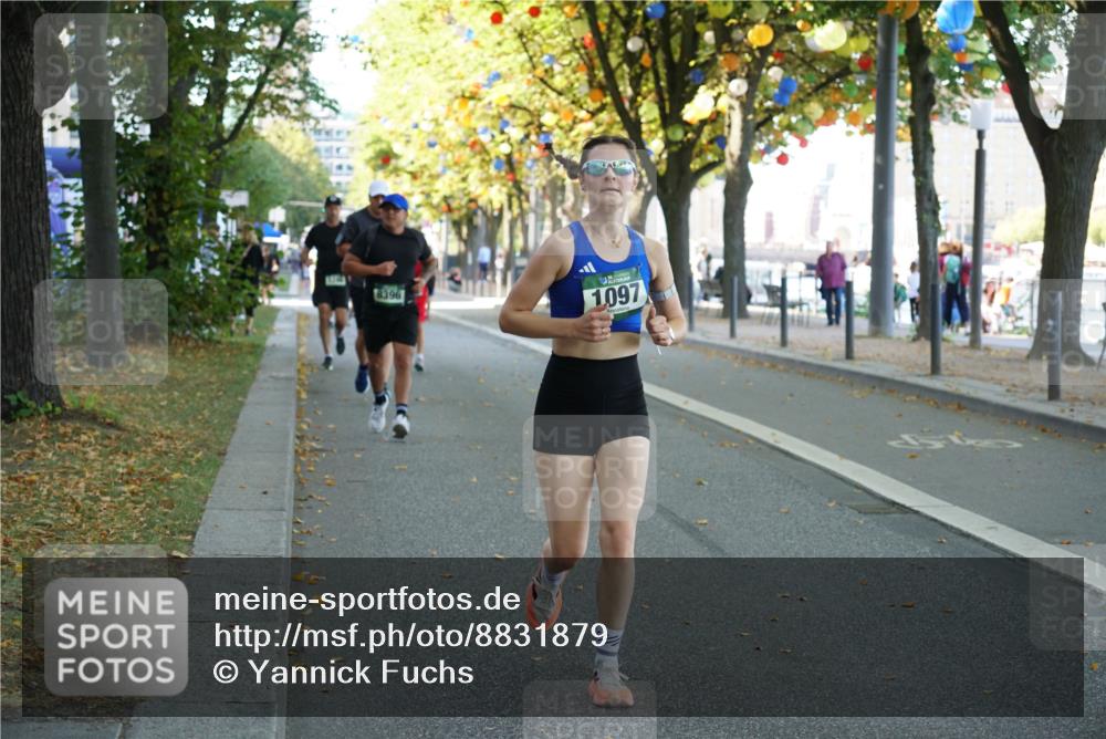 07.09.2025 - BARMER Alsterlauf Yannick Fuchs http://msf.ph/oto/8831879 07.09.2025 11:36:18 Laufen 8396, 1, 097, 1881 meine-sportfotos.de