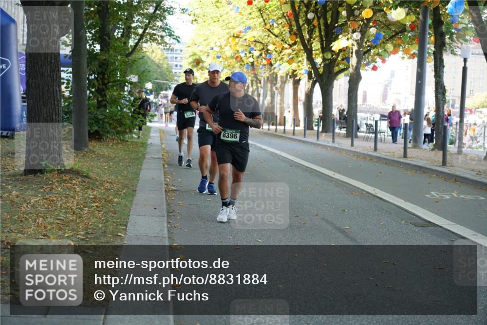 07.09.2025 - BARMER Alsterlauf Yannick Fuchs http://msf.ph/oto/8831884 07.09.2025 11:36:19 Laufen 1246, 8396 meine-sportfotos.de
